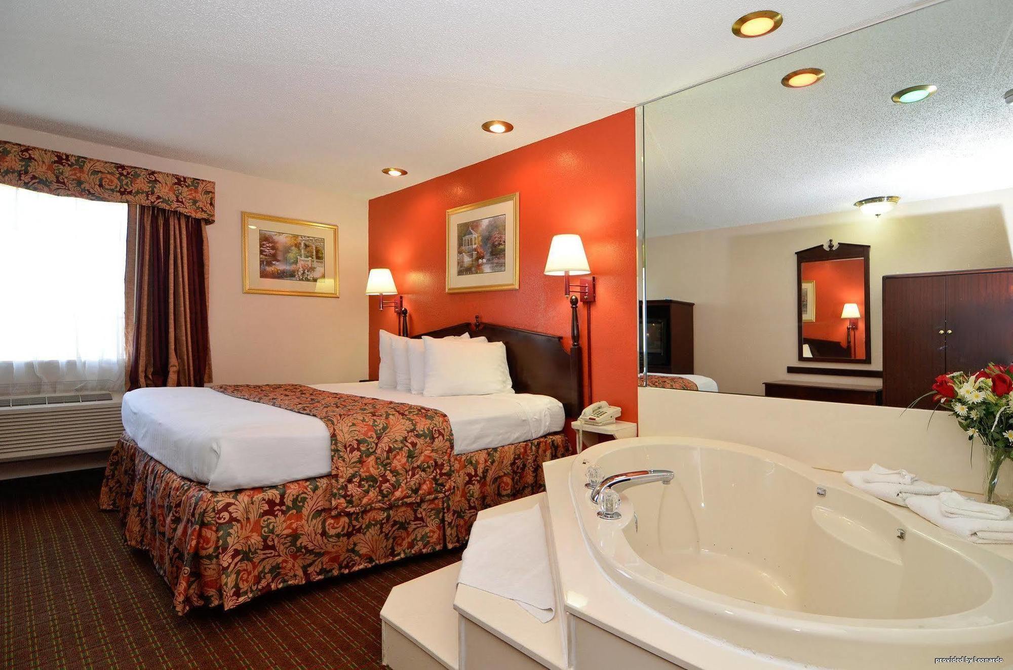 Red Roof Inn & Suites Jackson - Richland Cameră foto